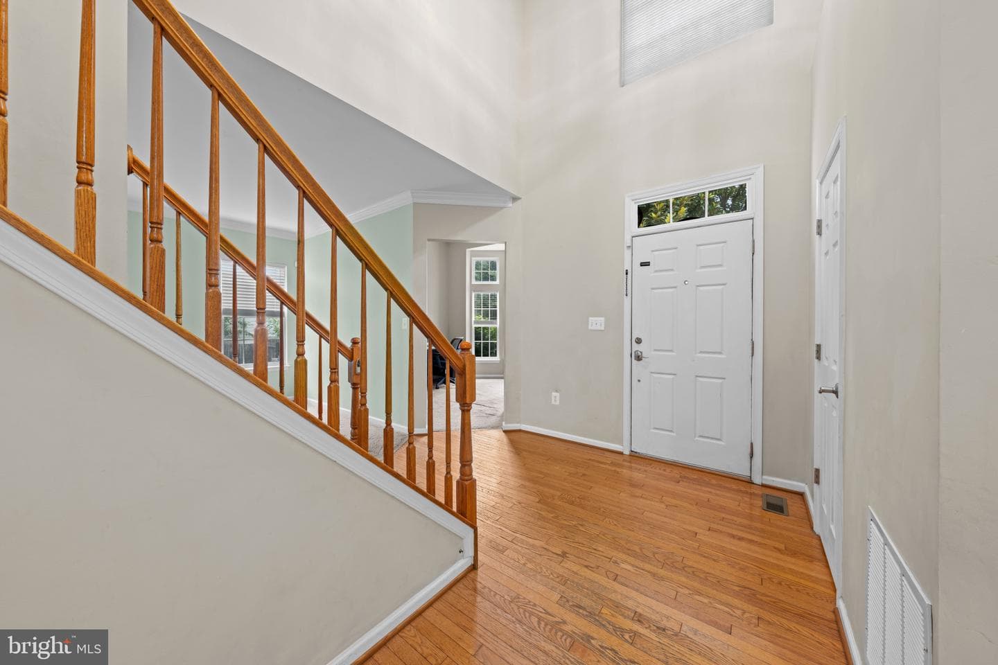 8393 Tenbrook Drive photo 3