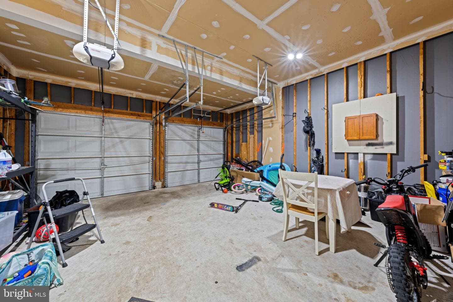 8393 Tenbrook Drive photo 30