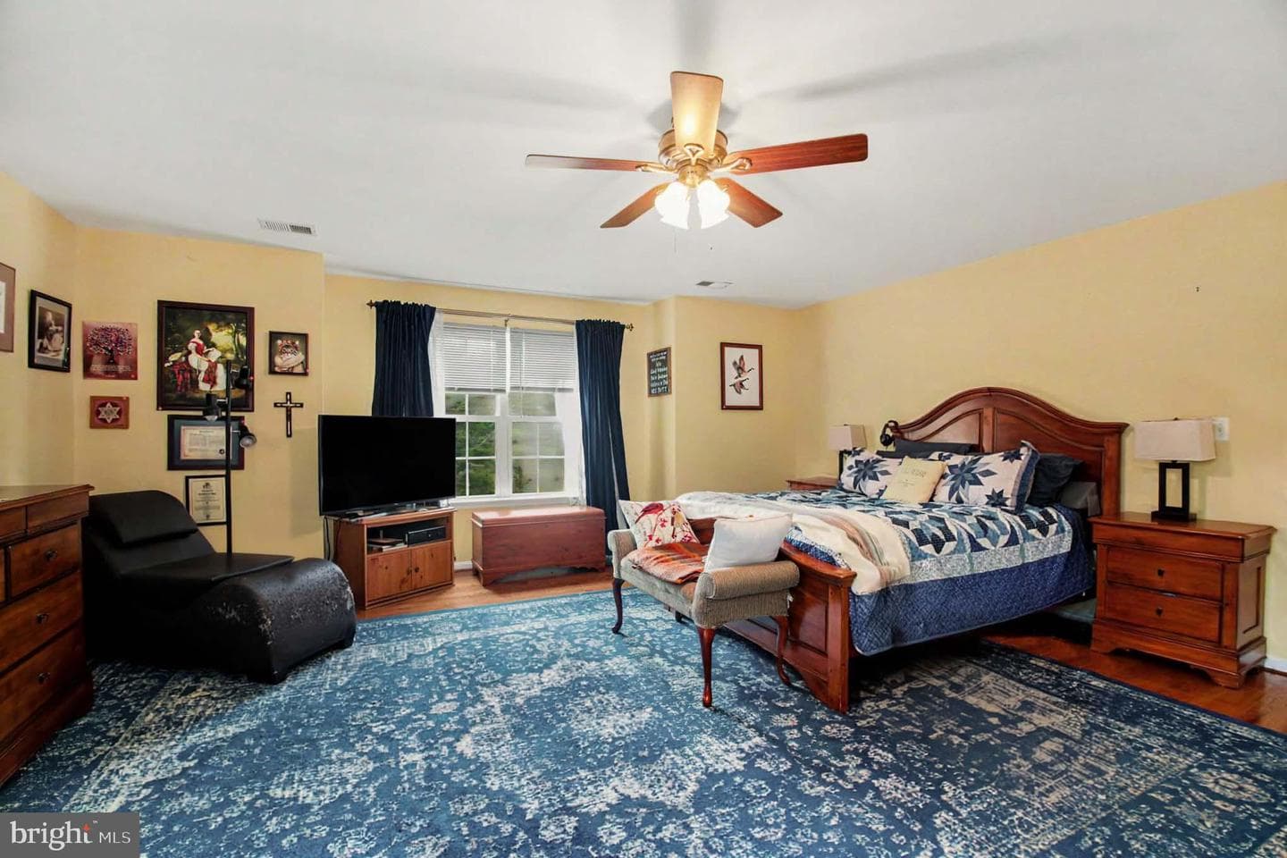 10823 Heaven Scent Lane photo 18