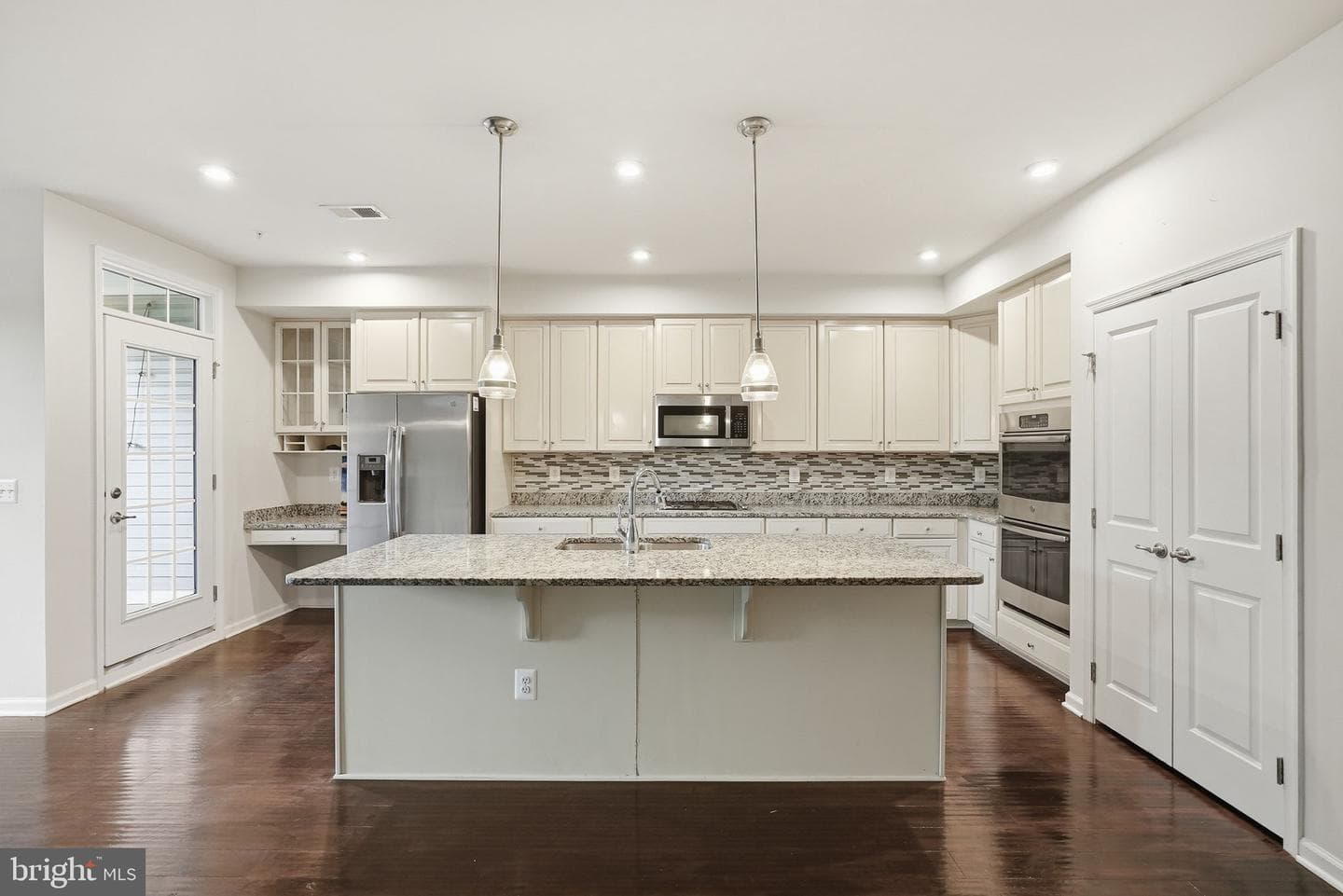 3634 Briarwood Drive photo 6