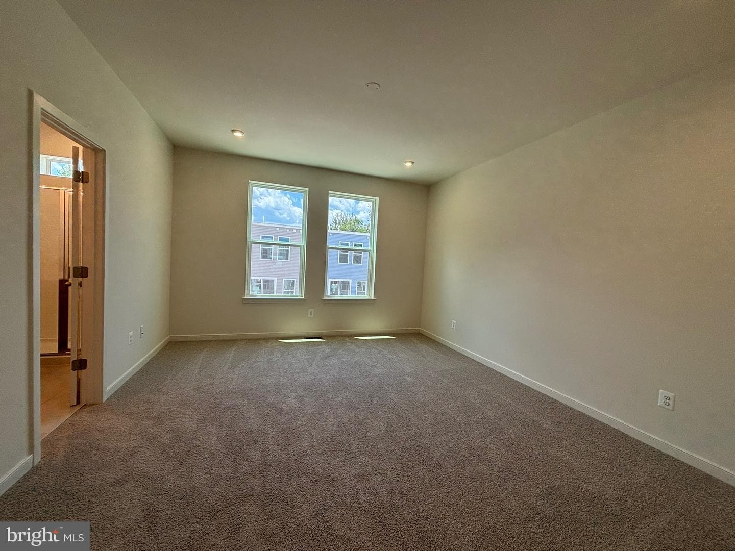 18002 Alicia Avenue photo 14