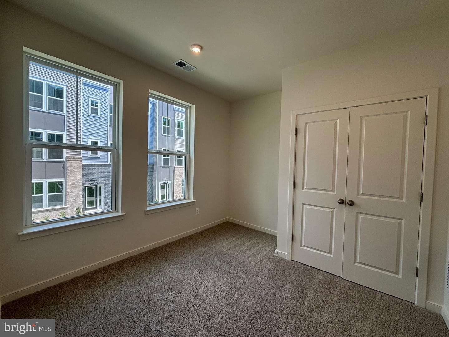 18002 Alicia Avenue photo 16