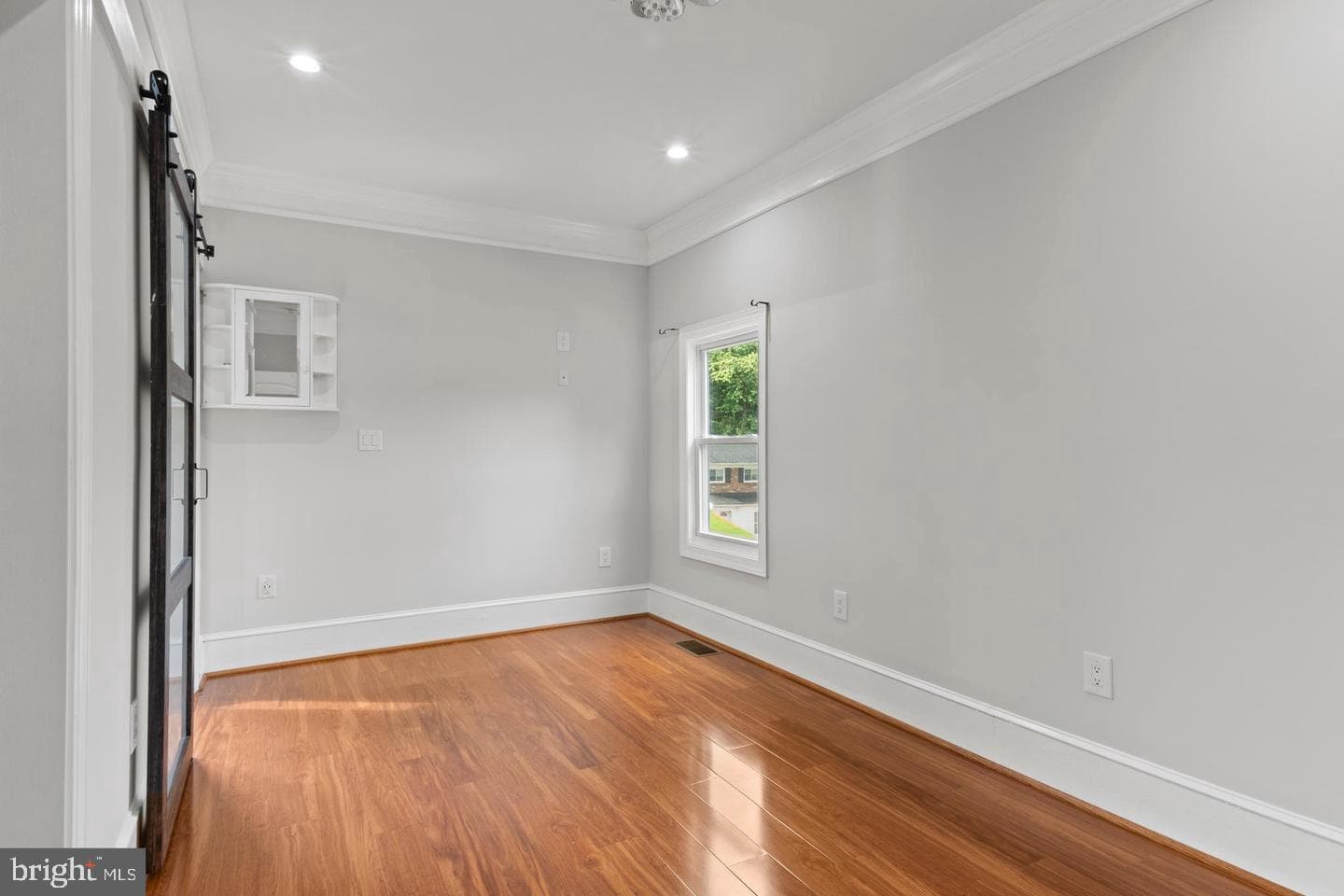 3709 Forestdale Avenue photo 20