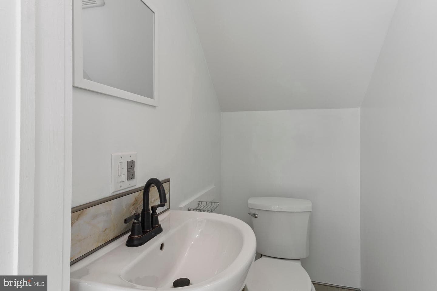 3709 Forestdale Avenue photo 22