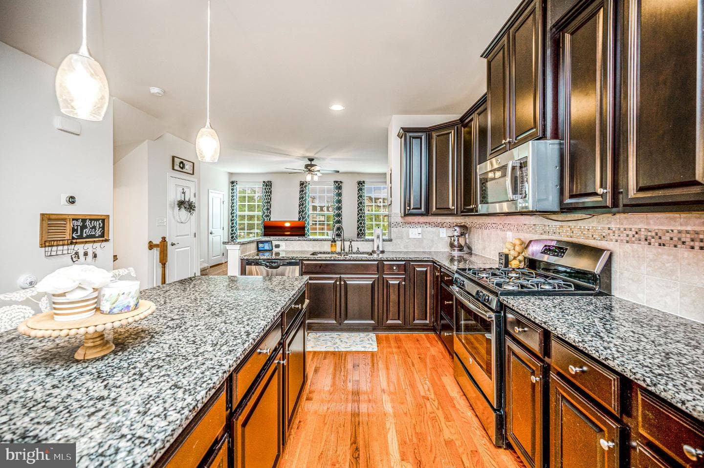 7739 Milton Circle photo 14