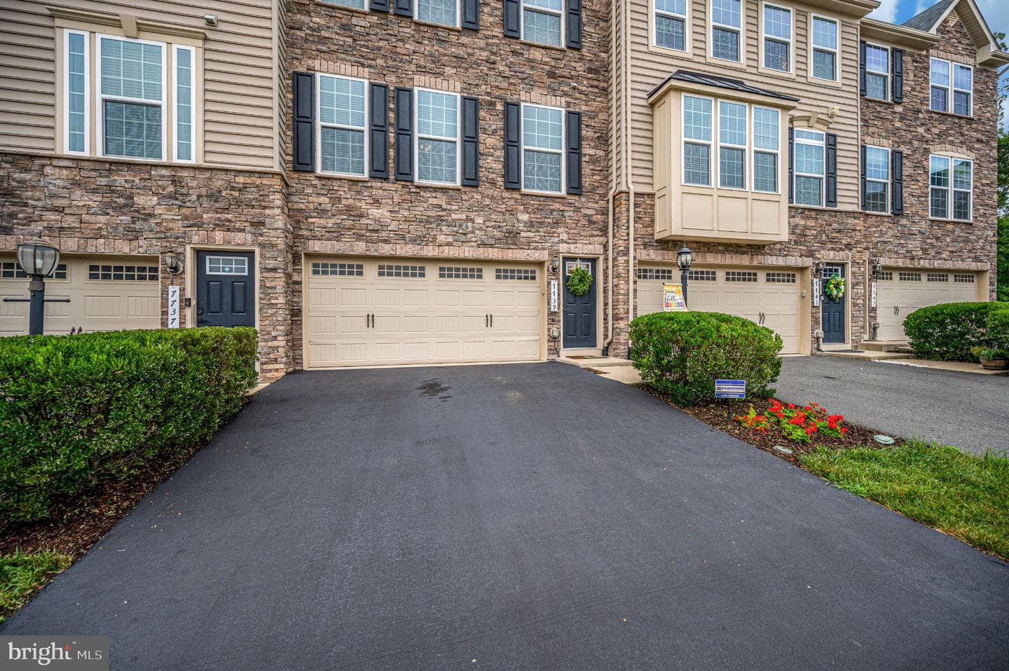 7739 Milton Circle photo 3