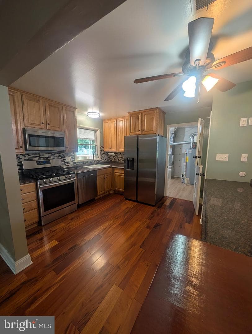 7407 Castle Road photo 5