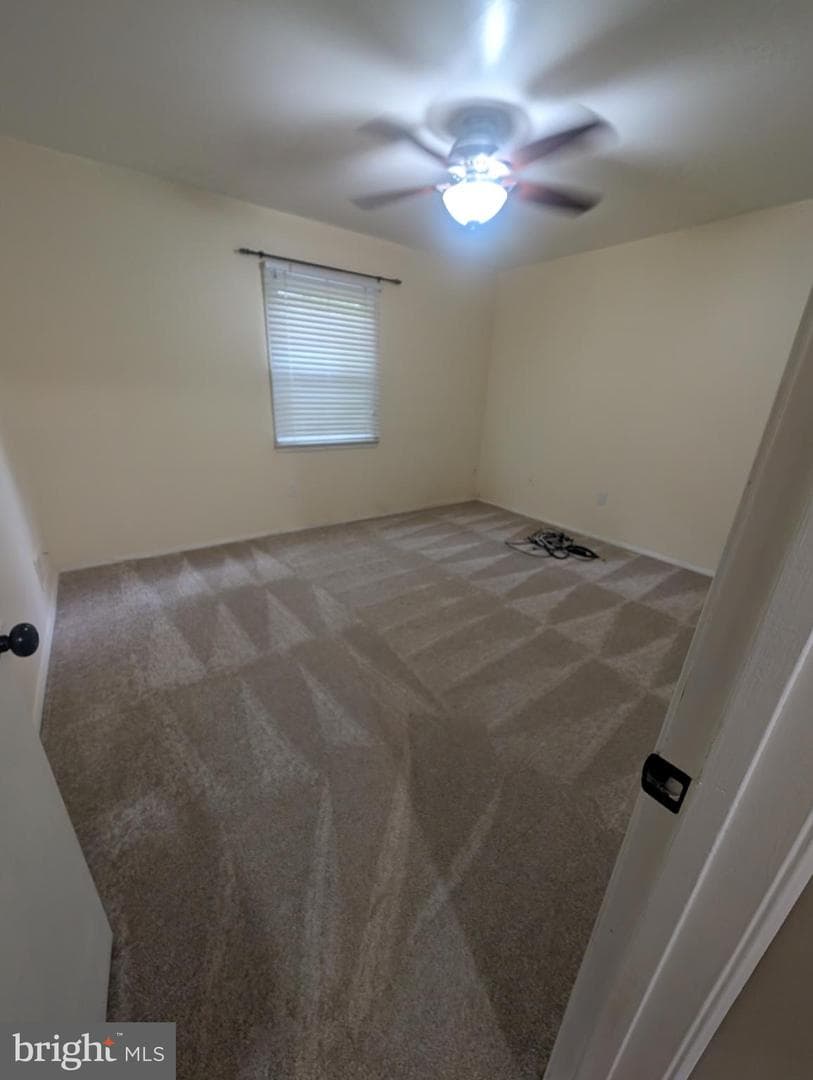 7407 Castle Road photo 7