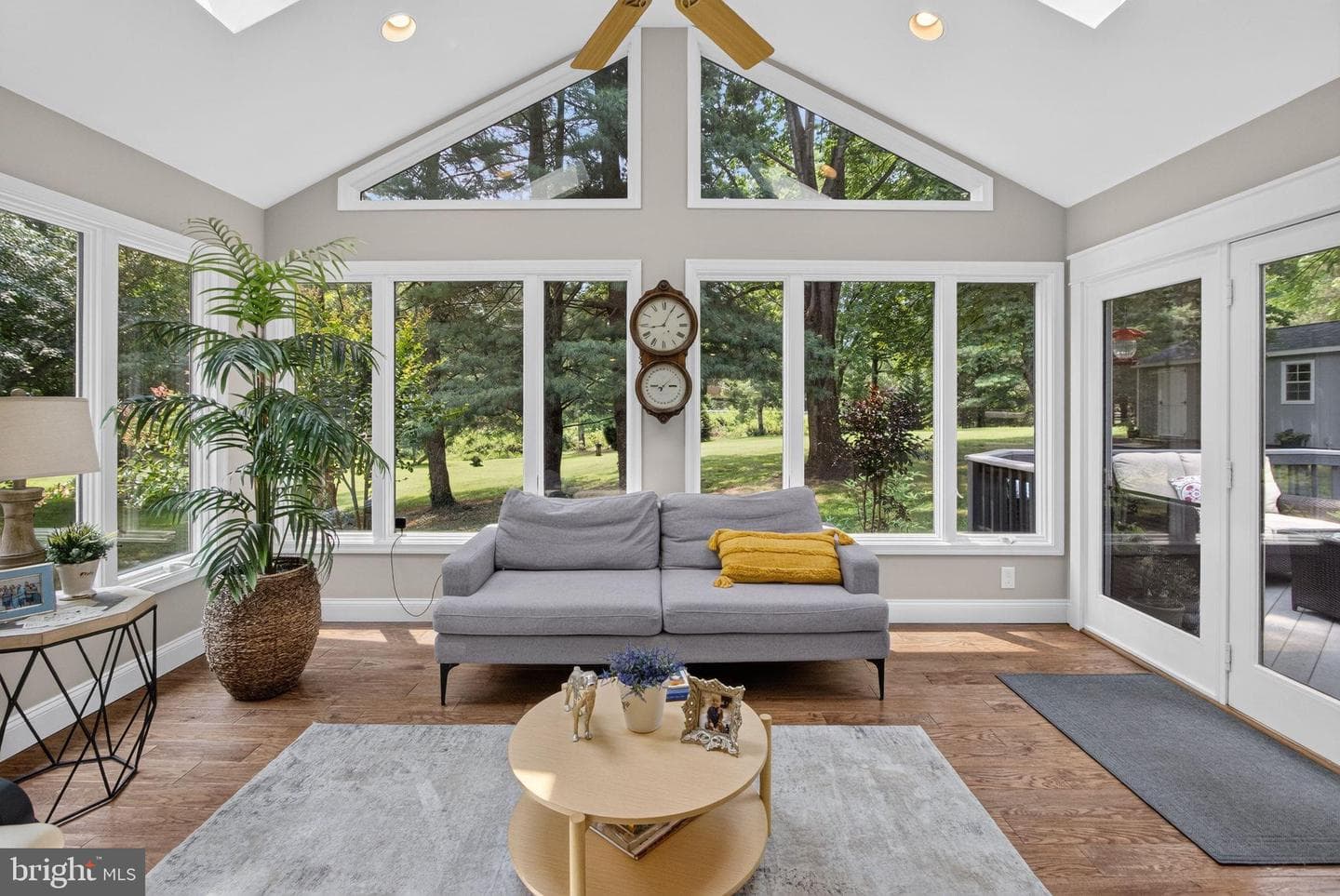 14063 Timothy Drive photo 5
