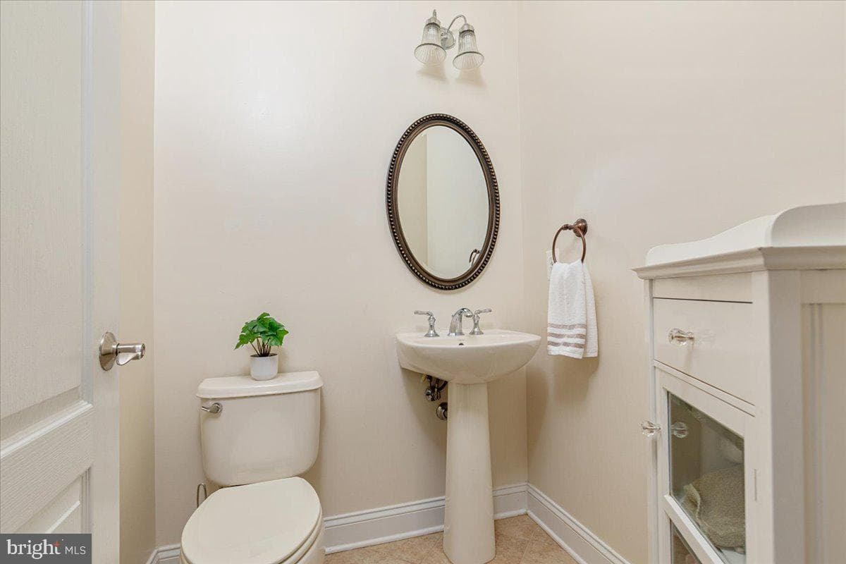 14562 Stoney Creek Court photo 23