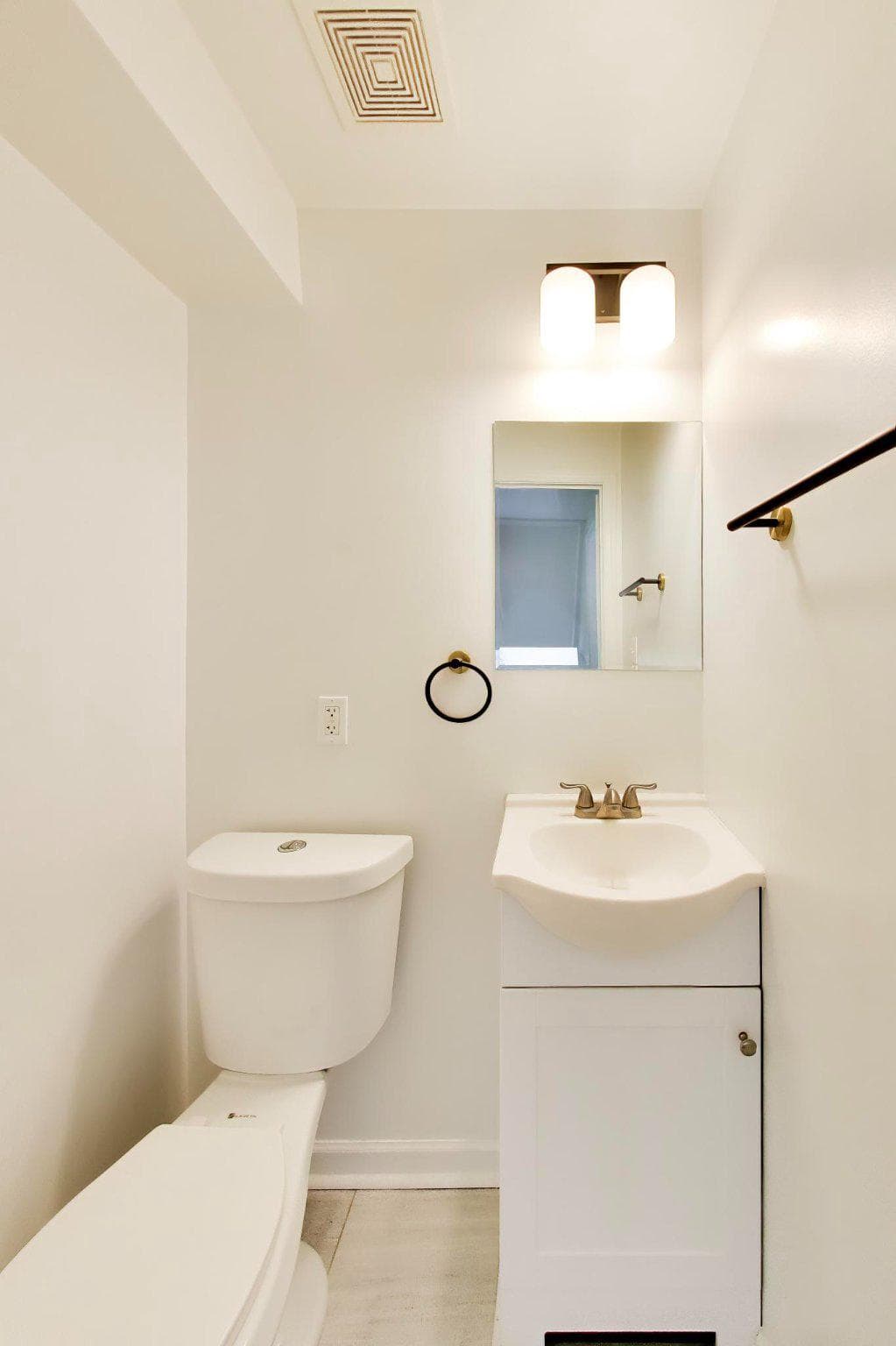 1306 Mead Terrace photo 15
