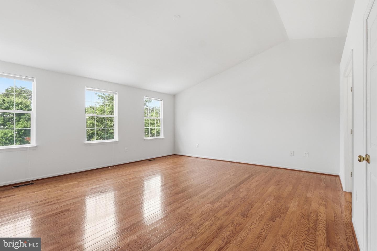 9121 Dartford Place photo 28