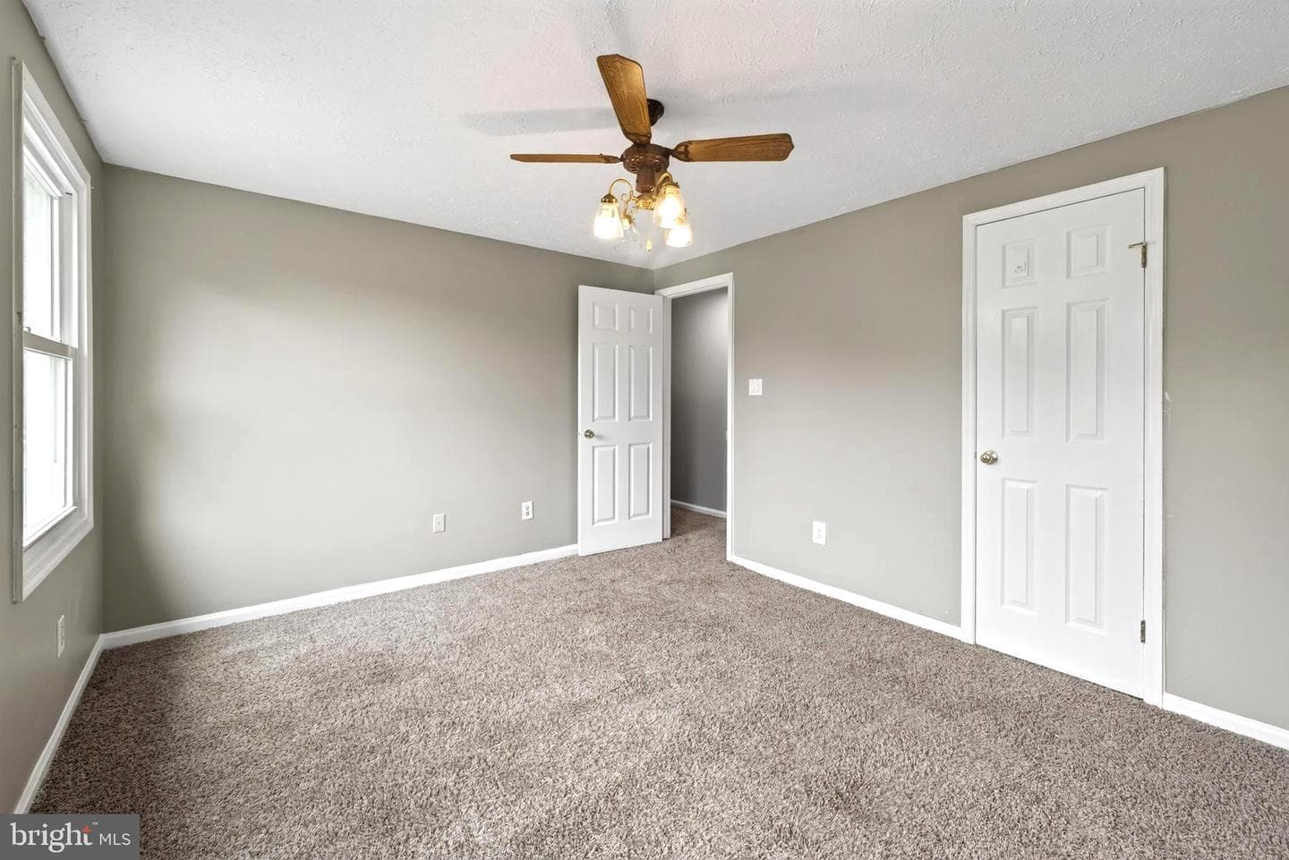 4884 Tobacco Way photo 27