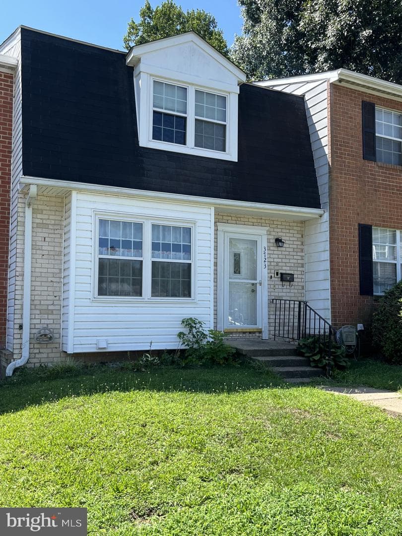 3723 Tavern Way photo 1
