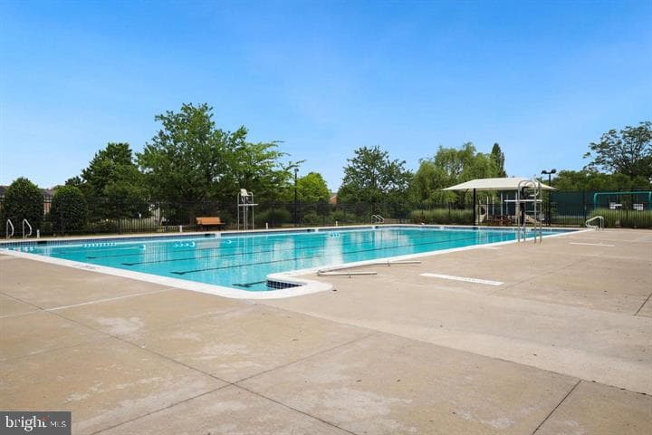 13863 Palisades Street photo 73
