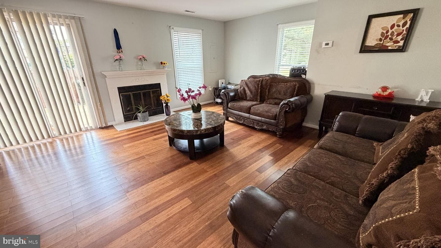 10500 Oronoco Lane photo 3