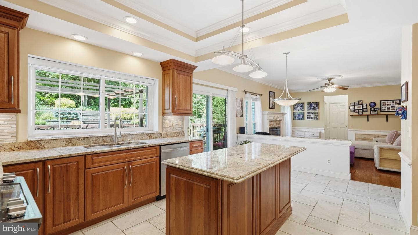 13176 Oak Farm Drive photo 6