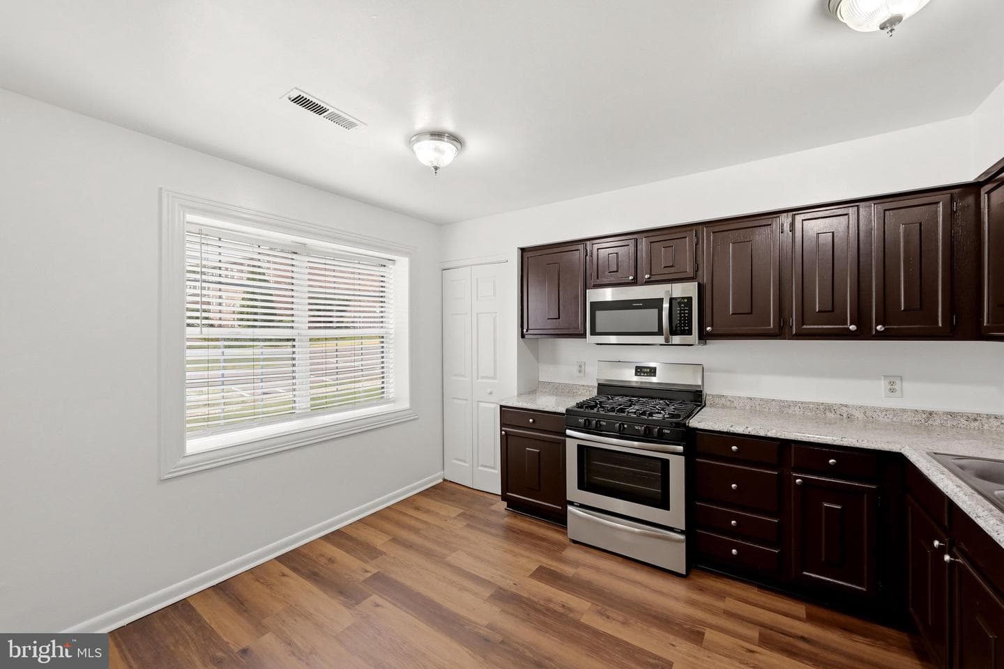 15011 Cherrydale Drive photo 7