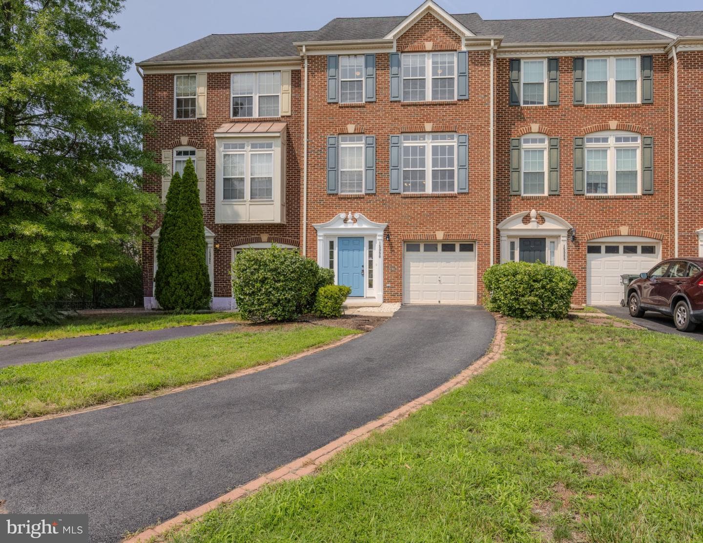 15090 Danehurst Circle photo 2