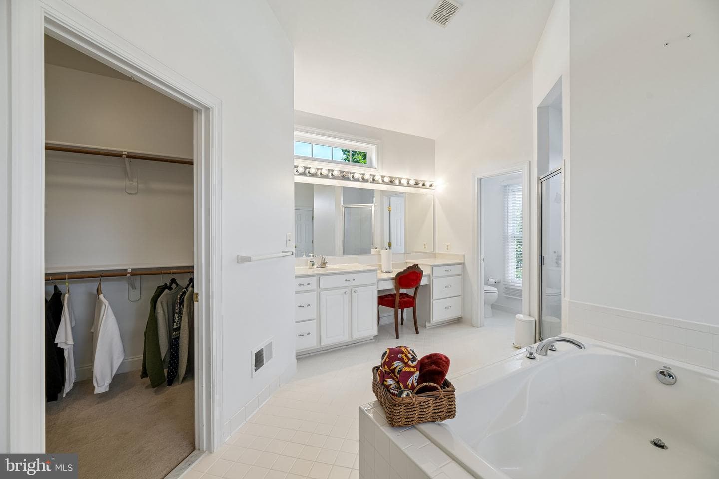 2492 Transom Place photo 40