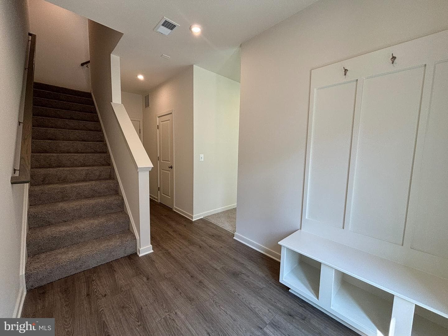 18022 Alicia Avenue photo 23