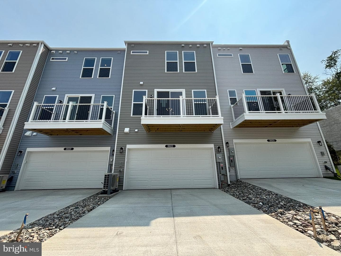 18022 Alicia Avenue photo 26