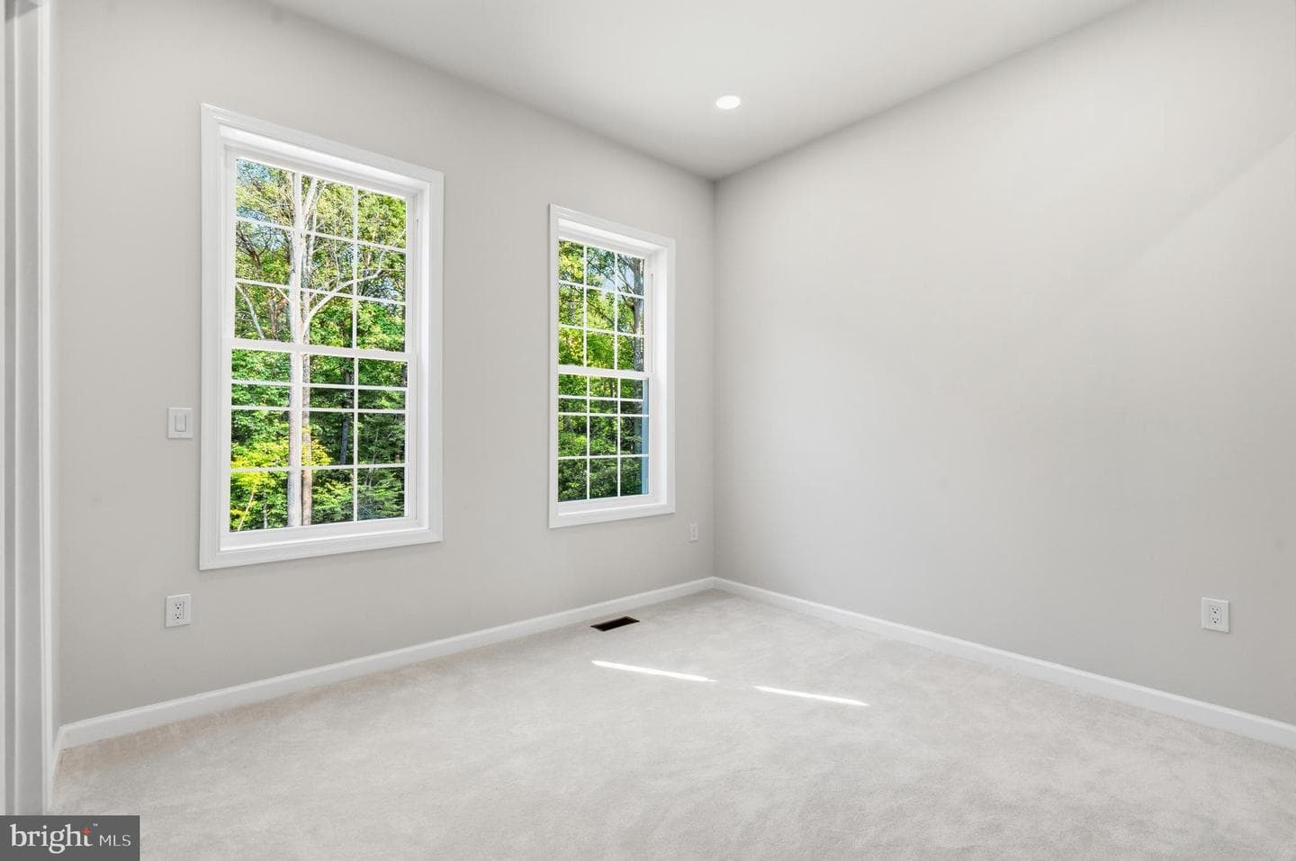 15701 Piedmont Pl photo 26