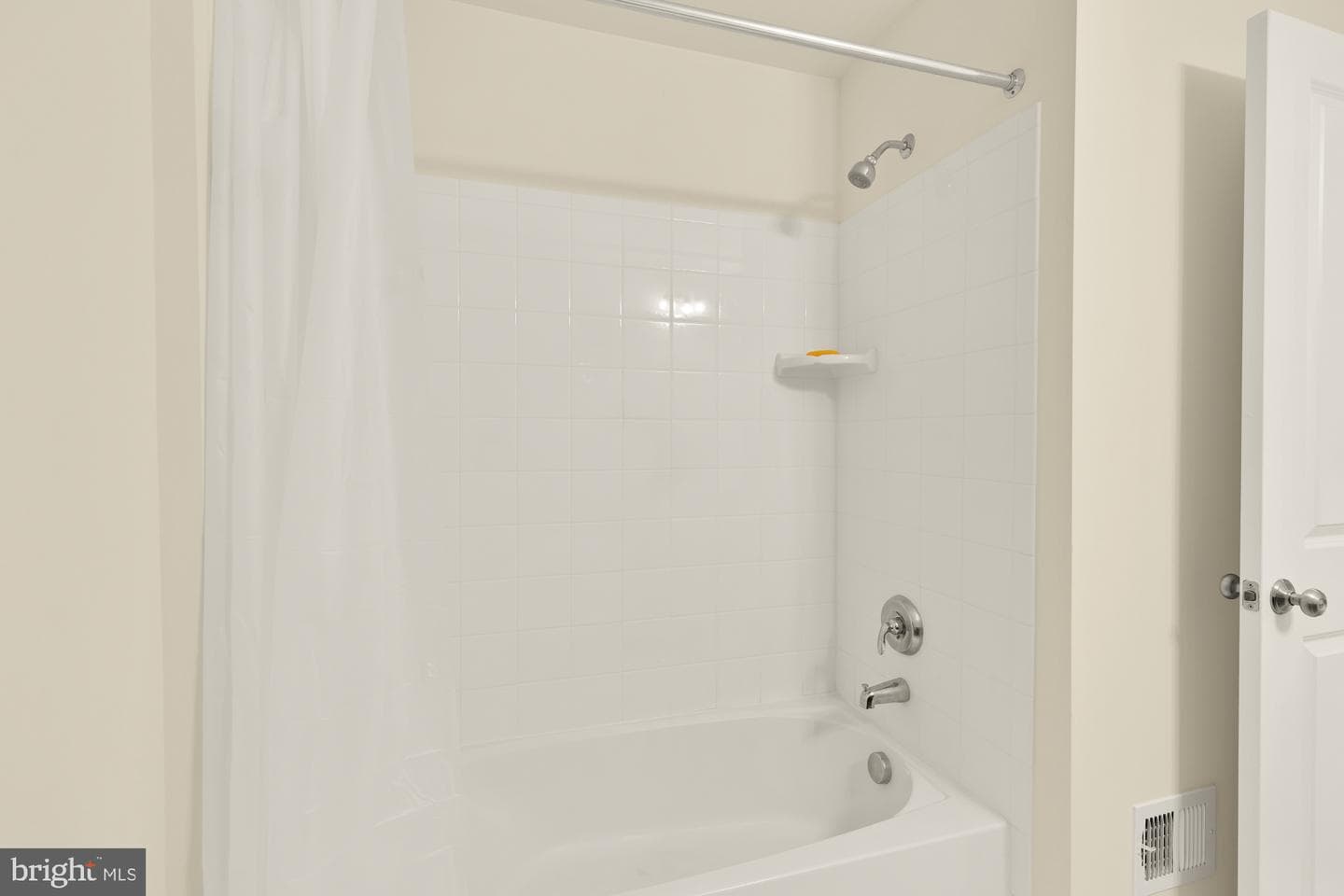 8141 Honey Bee Way photo 32