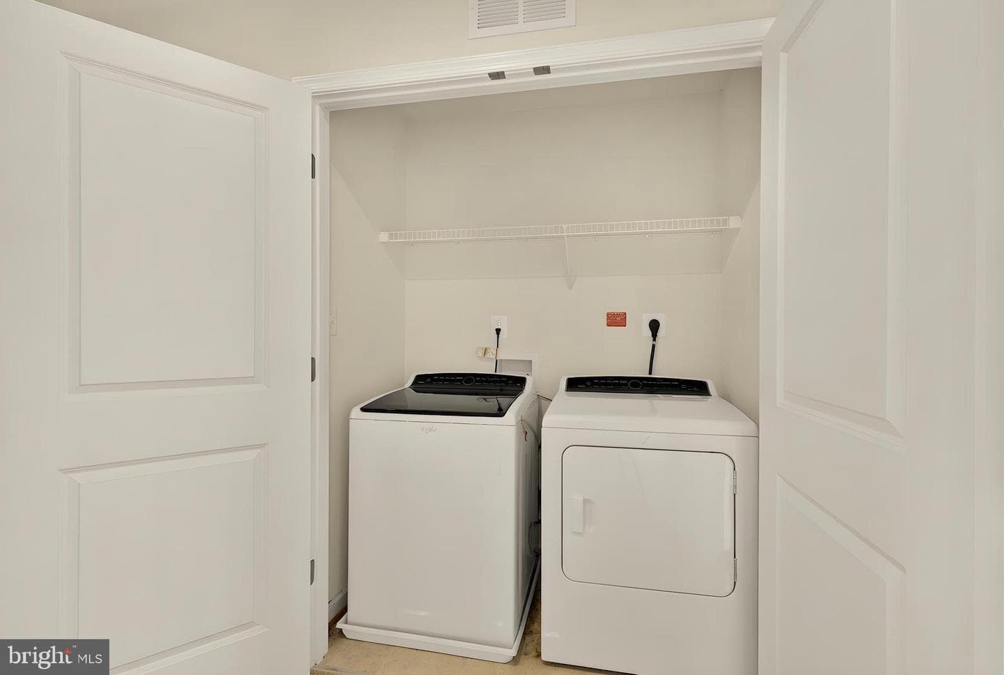 8141 Honey Bee Way photo 35