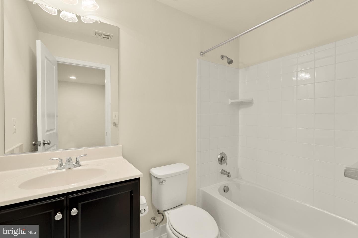 8141 Honey Bee Way photo 36