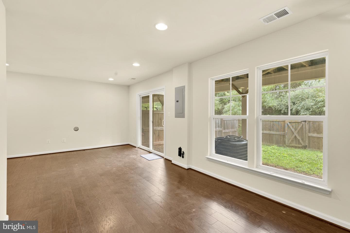 8141 Honey Bee Way photo 41