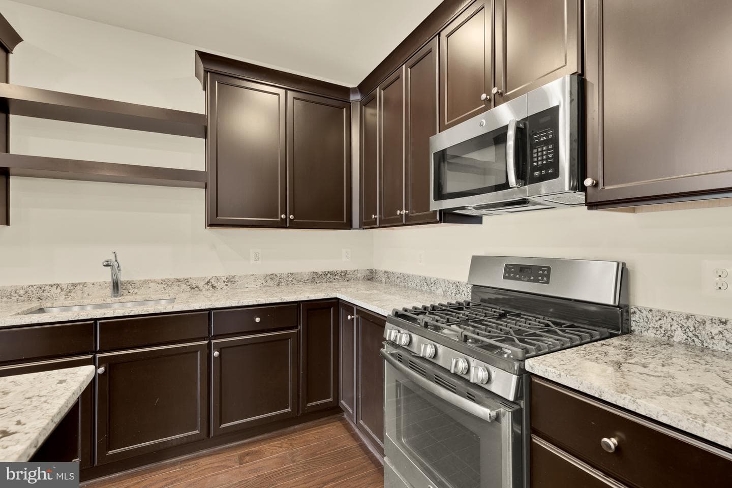 8141 Honey Bee Way photo 6