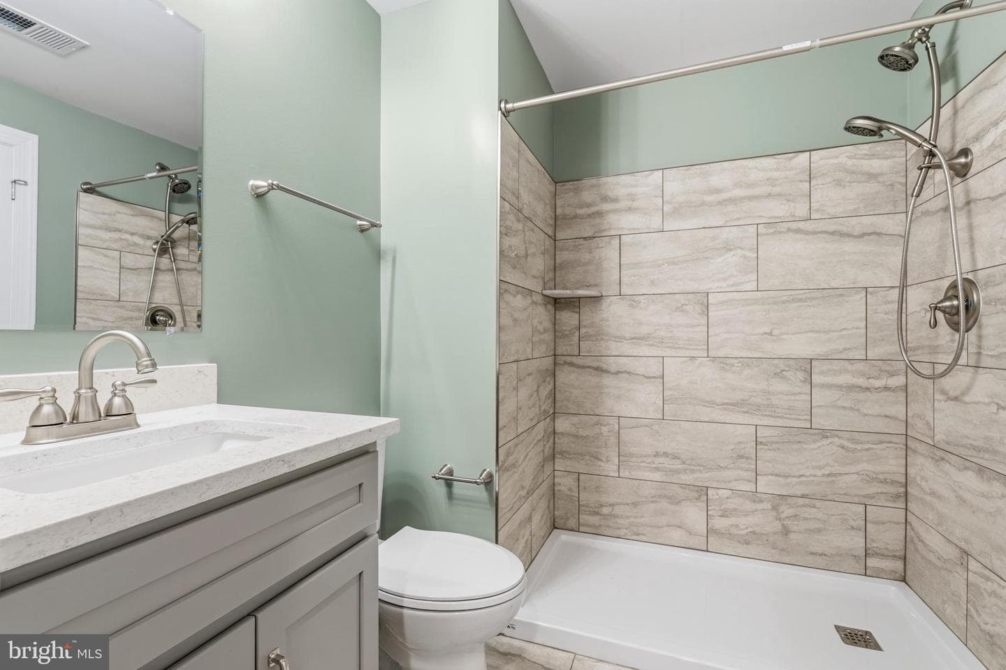 2114 Jellico Court photo 45