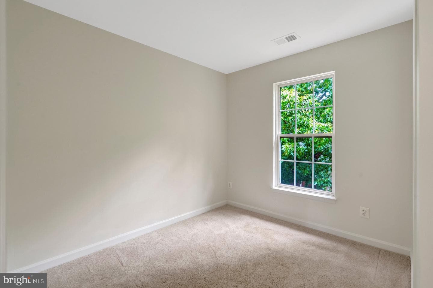 7057 Sauvage Lane photo 25
