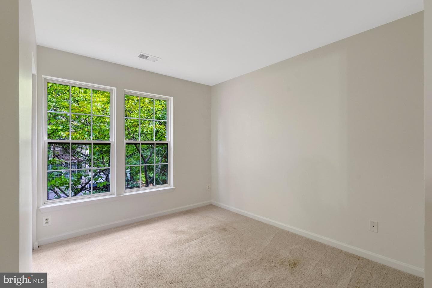 7057 Sauvage Lane photo 27