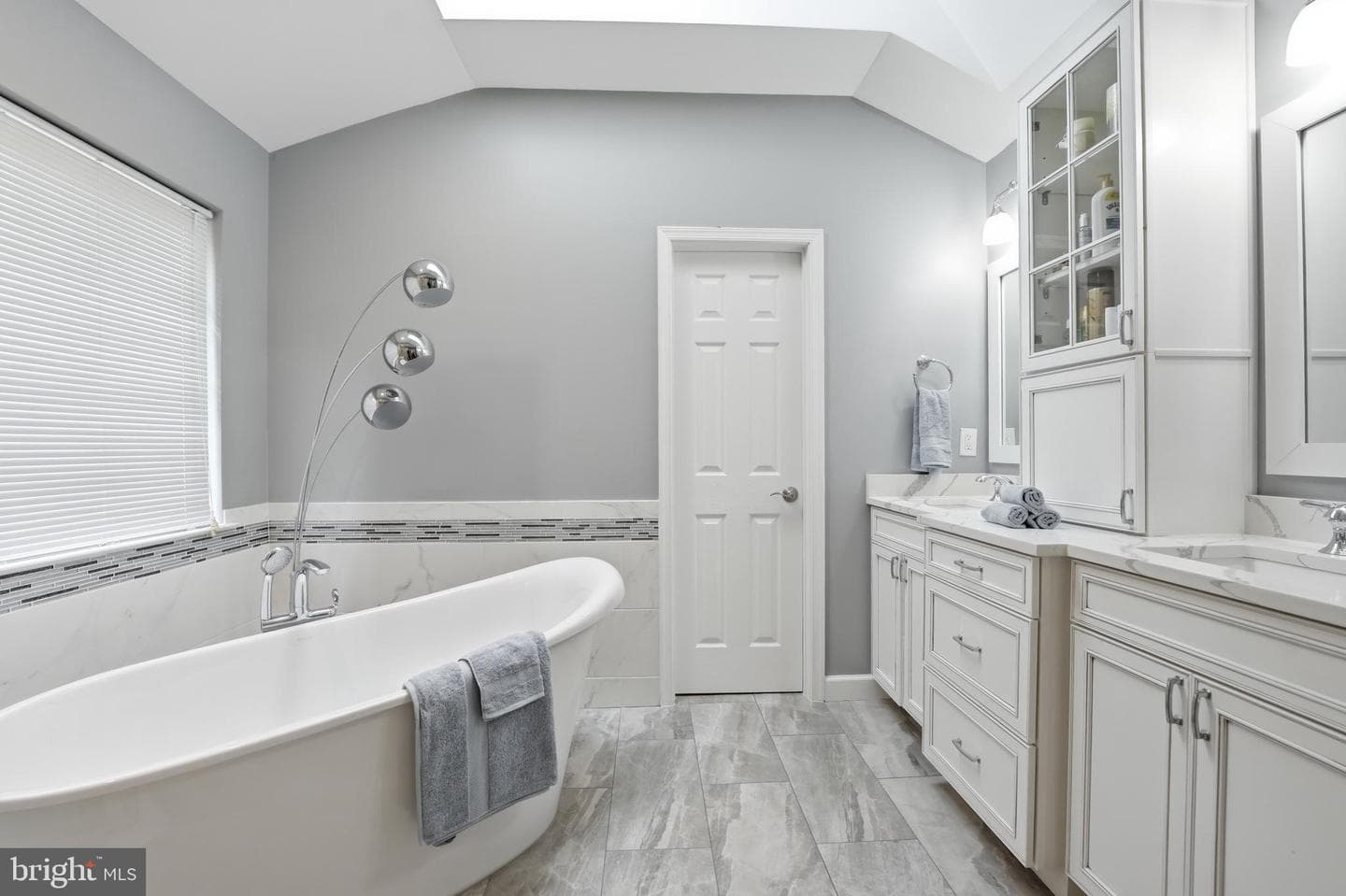 13536 Wembley Loop photo 68
