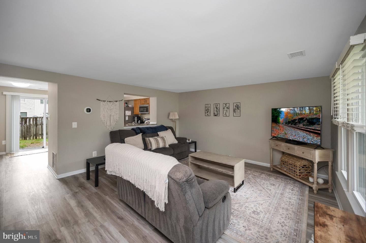 4686 Whitely Court photo 34