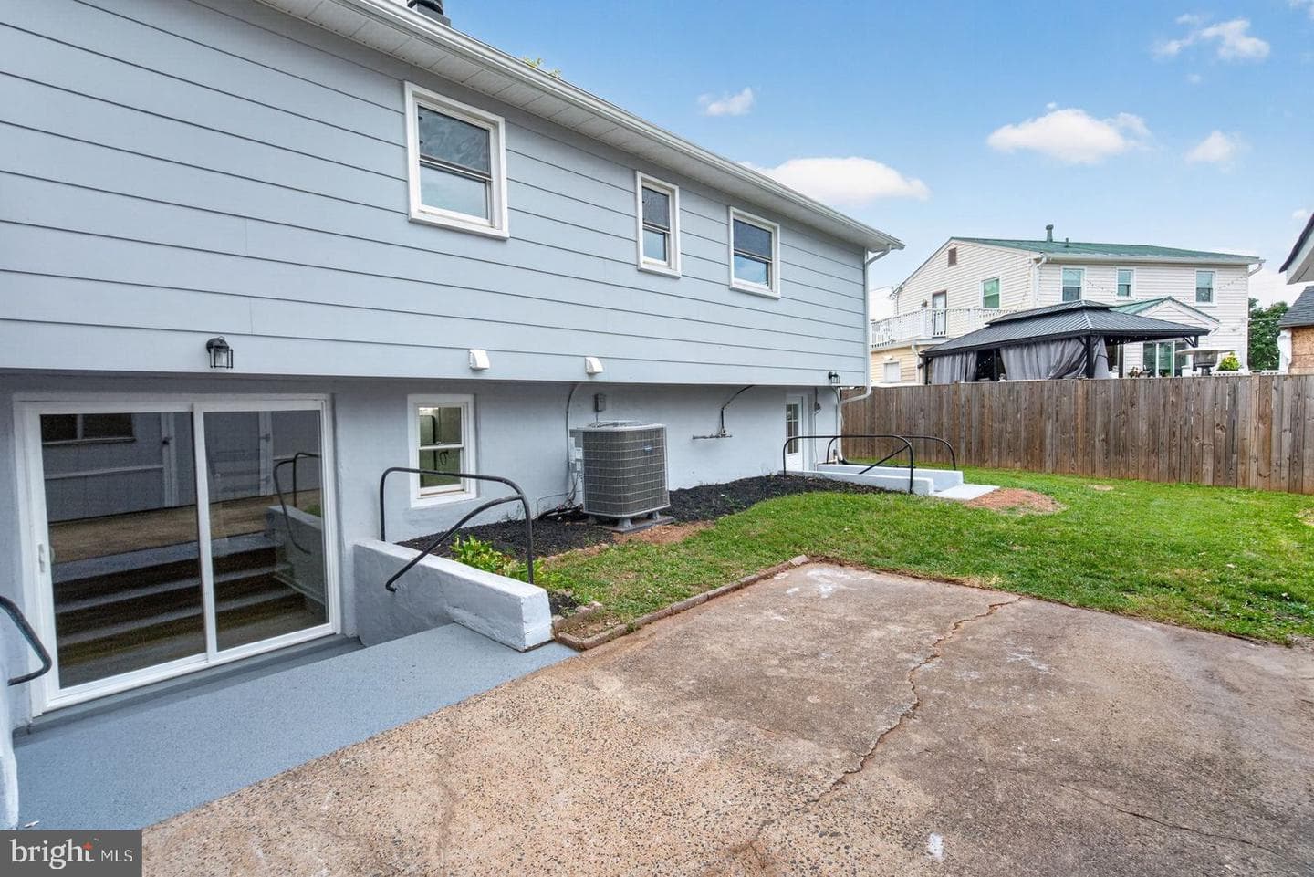 9927 Portsmouth Road photo 44