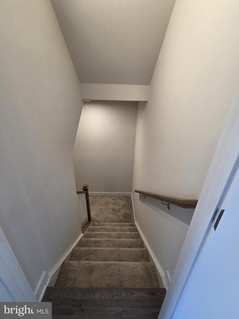 7550 Mint Springs Court photo 40