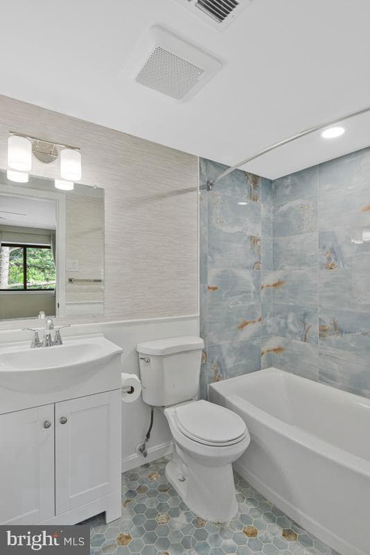 7589 Margate Court #201 photo 19