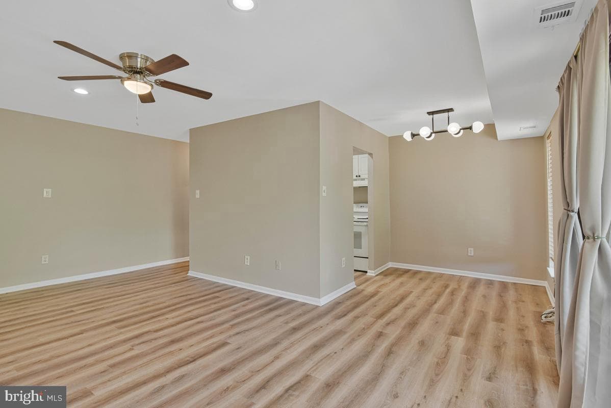 7589 Margate Court #201 photo 4