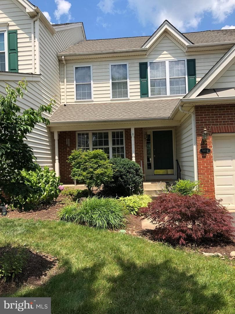 5604 Wheelwright Way photo 1