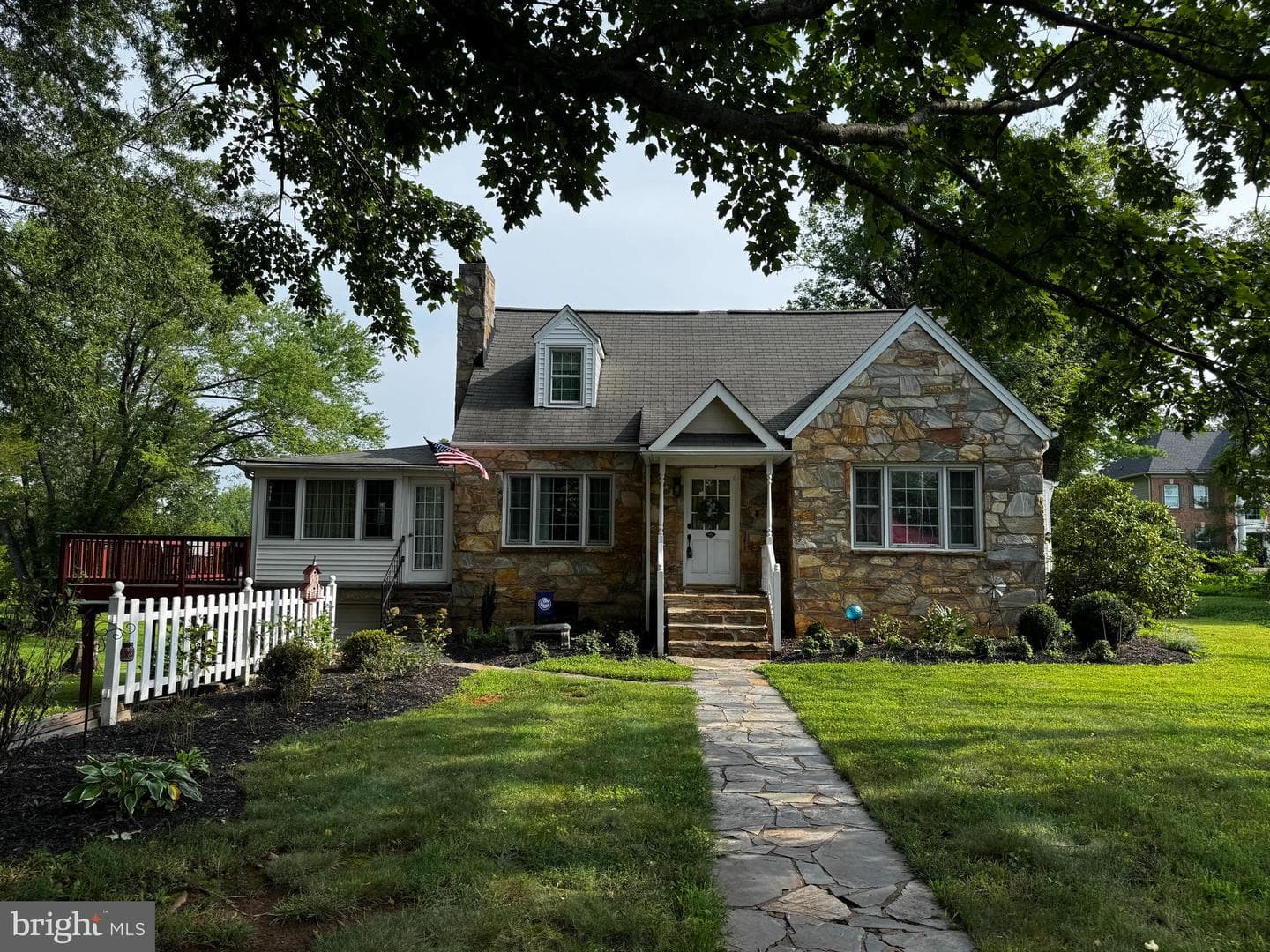 14708 Vint Hill Road photo 1