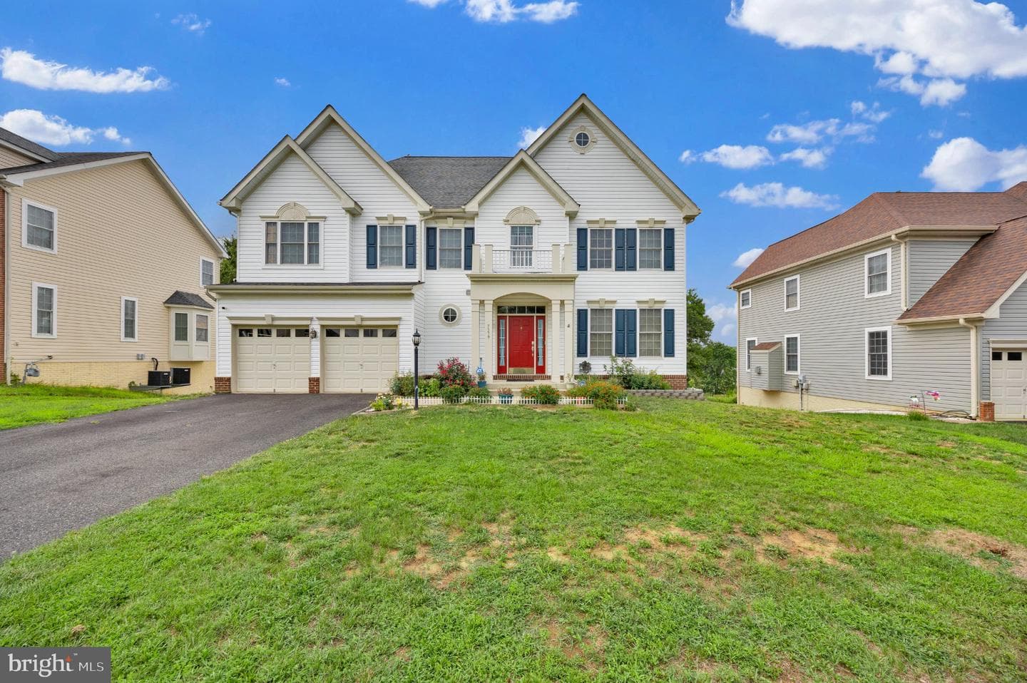3379 Oakham Drive photo 1