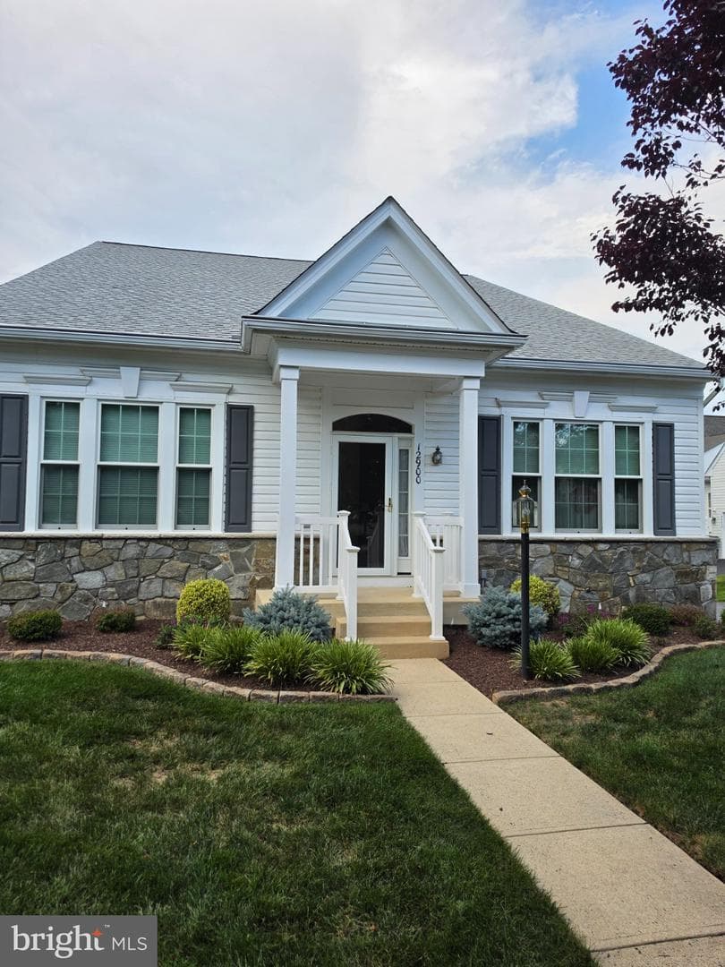 12900 Barrons Reach Lane photo 1