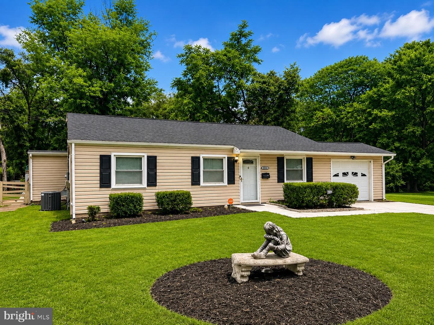 14205 Mount Pleasant Drive photo 1