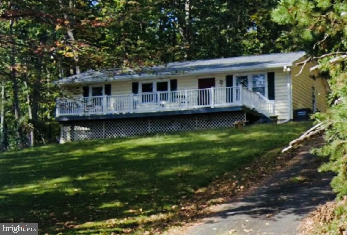 2408 Youngs Drive photo 1