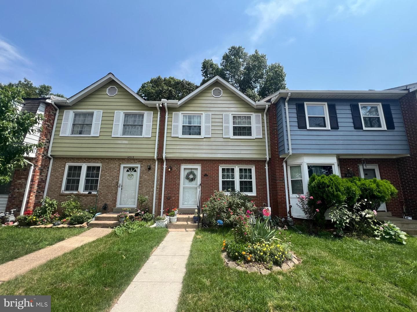 4315 Elliot Court photo 1