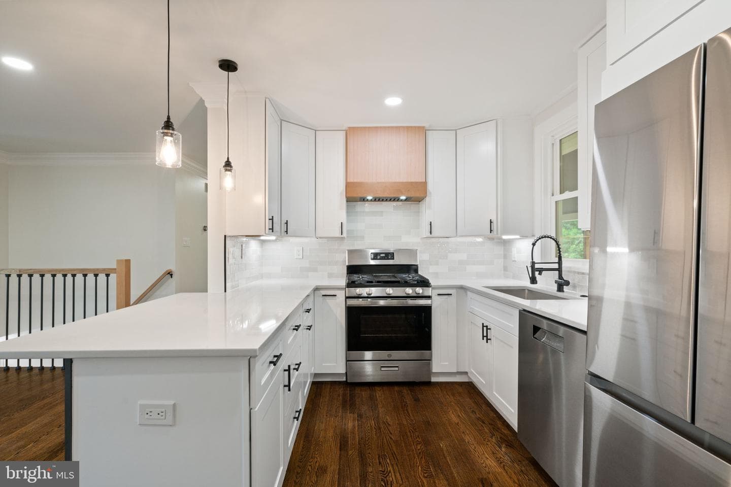 3551 Forestdale Avenue photo 1