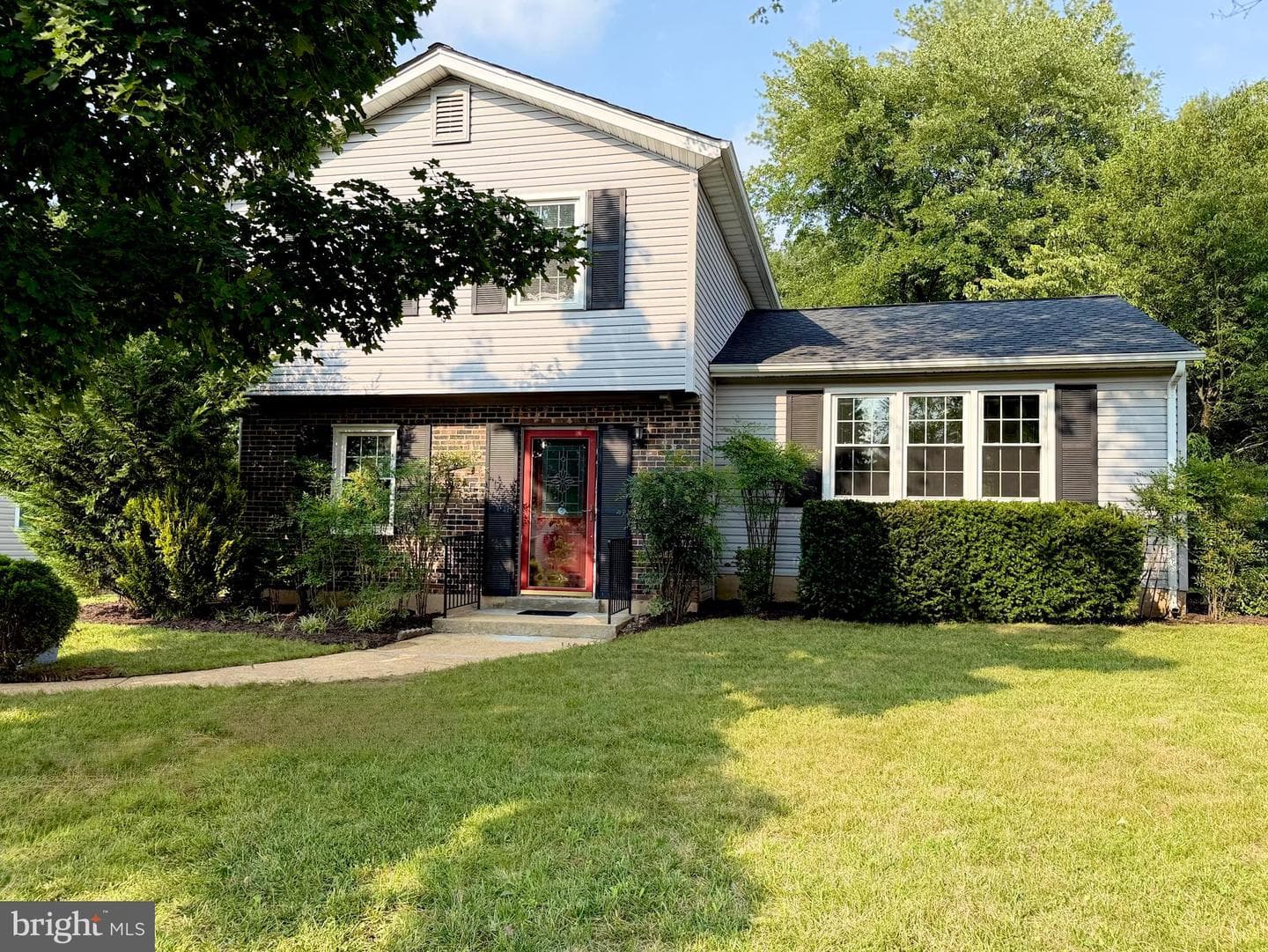 8212 Macbeth Street photo 1